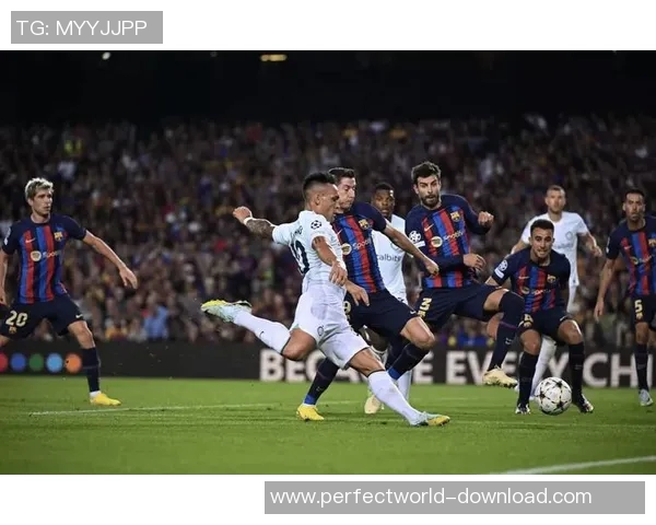 意甲焦点战:拜仁大胜国米四球狂潮引发全场沸腾 意甲焦点战:拜仁大胜国米四球狂潮引发全场沸腾