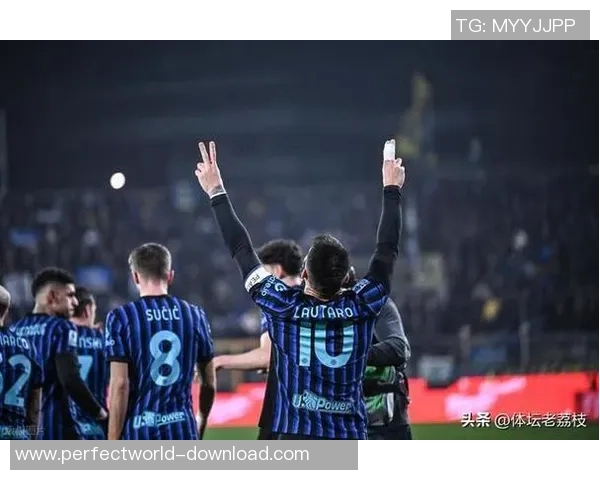 中超精彩对决国米与里昂战成平局逆转瞬间点燃全场激情