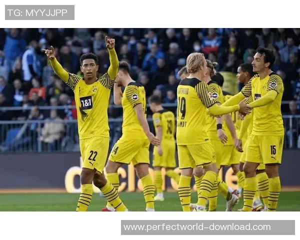 德甲激战:皇马逆转多特蒙德全场沸腾赛后点评引发热议 德甲激战:皇马逆转多特蒙德全场沸腾赛后点评引发热议