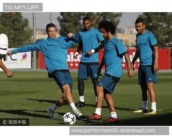 德甲精彩对决皇马与热刺战成平局绝杀瞬间点燃全场激情 德甲精彩对决皇马与热刺战成平局绝杀瞬间点燃全场激情