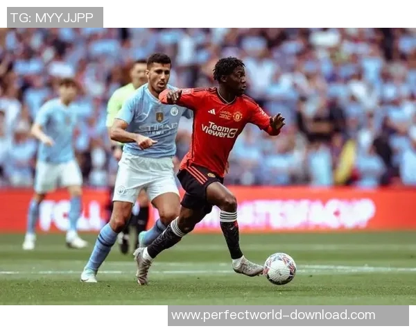 足总杯精彩对决曼城大胜尤文图斯引发全场热议与数据分析 足总杯精彩对决曼城大胜尤文图斯引发全场热议与数据分析