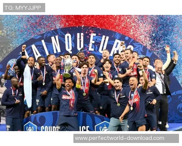 欧联杯惊天冷门巴黎圣日耳曼与曼城战成平局引发全场震动 欧联杯惊天冷门巴黎圣日耳曼与曼城战成平局引发全场震动